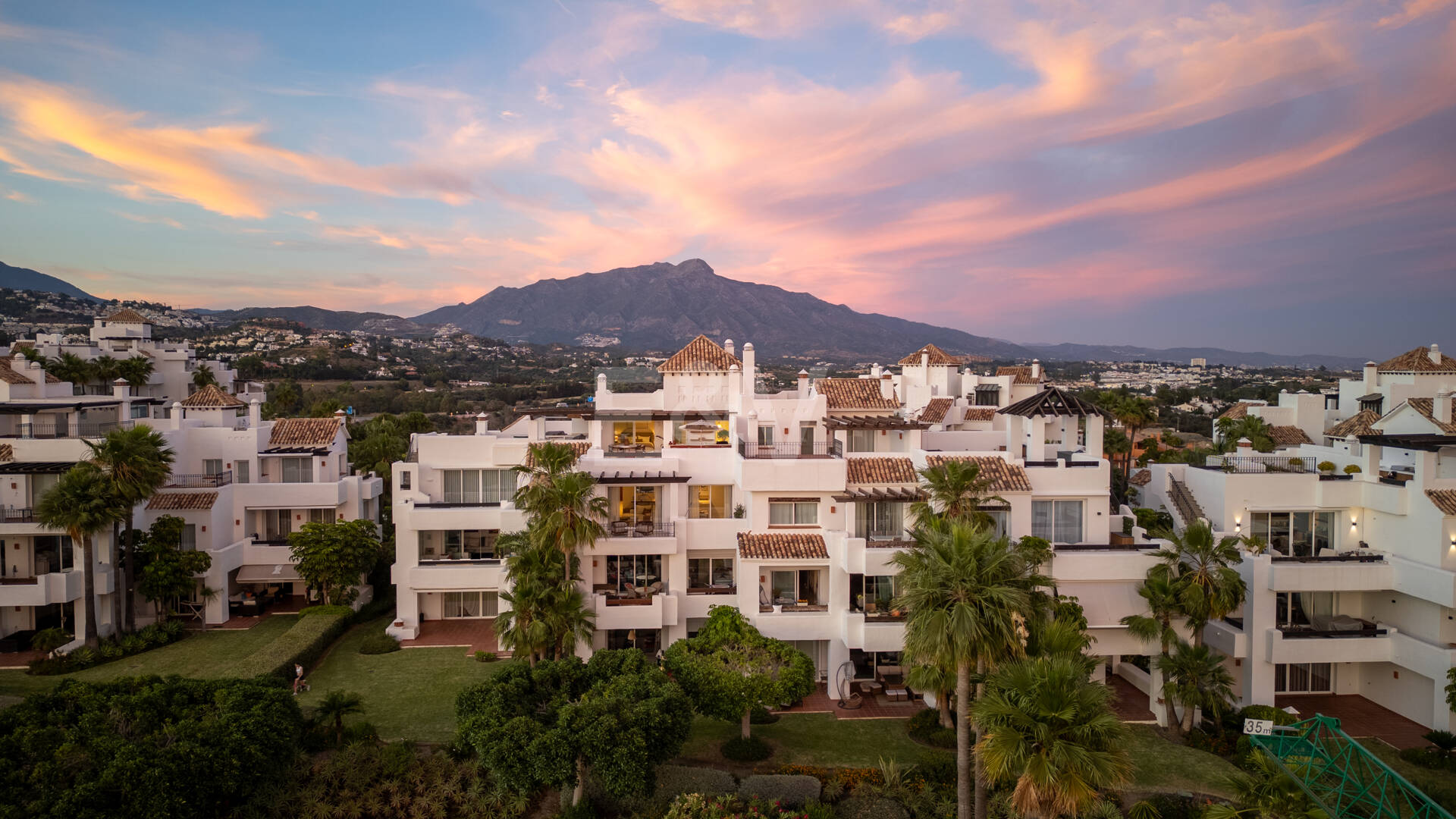 Penthouse na sprzedaż w La Alqueria, Mijas