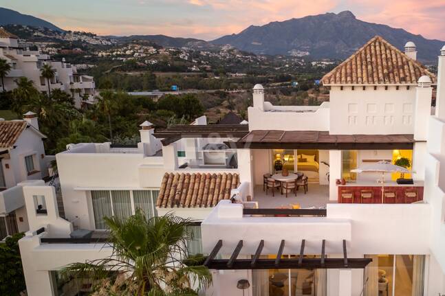 Penthouse na sprzedaż w La Alqueria, Mijas