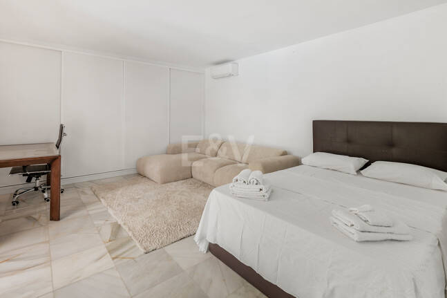 Charming Mediterranean Villa with Guest Apartment in Rocío de Nagüeles