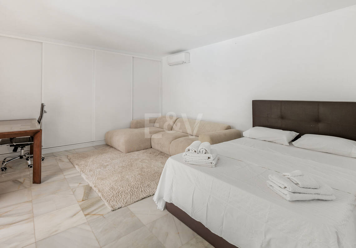 Charming Mediterranean Villa with Guest Apartment in Rocío de Nagüeles