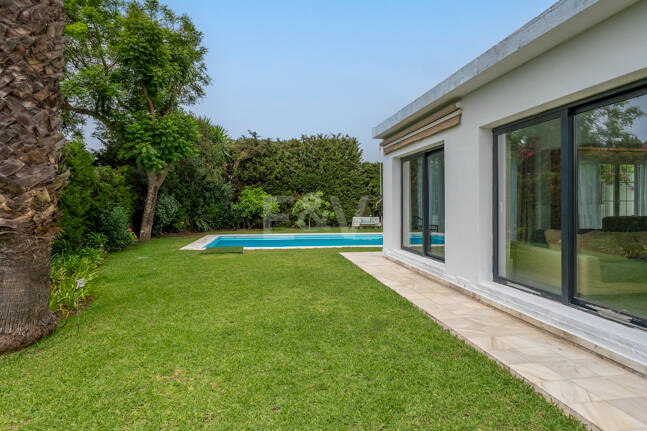 Charming Mediterranean Villa with Guest Apartment in Rocío de Nagüeles