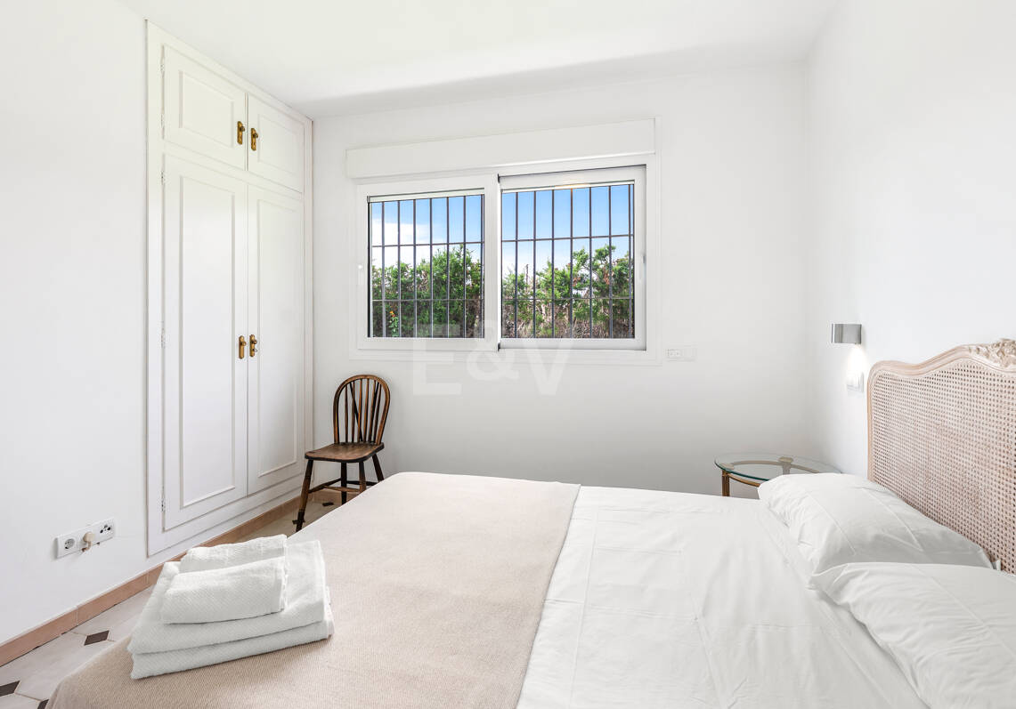 Charming Mediterranean Villa with Guest Apartment in Rocío de Nagüeles