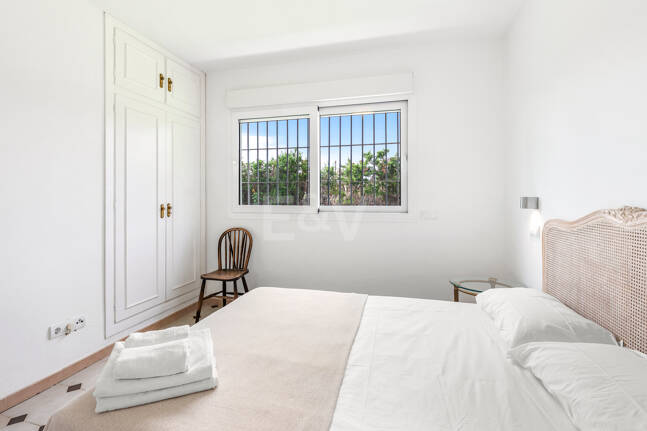 Charming Mediterranean Villa with Guest Apartment in Rocío de Nagüeles
