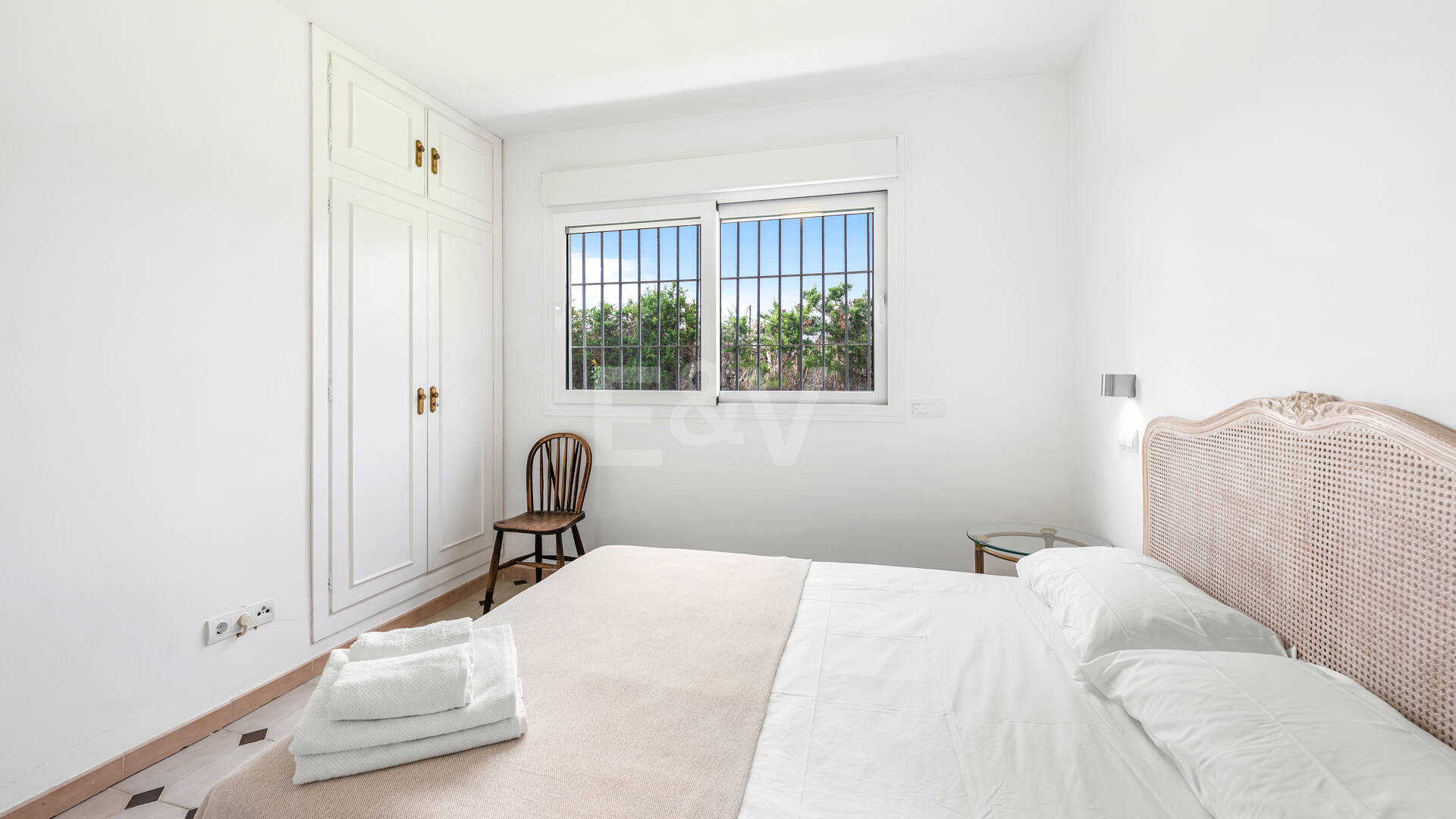 Charming Mediterranean Villa with Guest Apartment in Rocío de Nagüeles