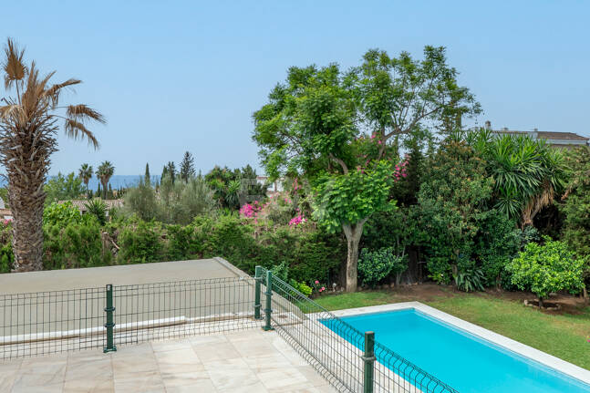Charming Mediterranean Villa with Guest Apartment in Rocío de Nagüeles