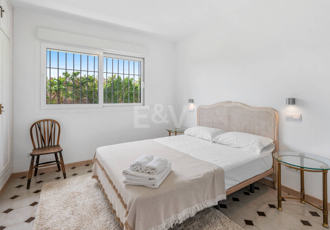 Charming Mediterranean Villa with Guest Apartment in Rocío de Nagüeles