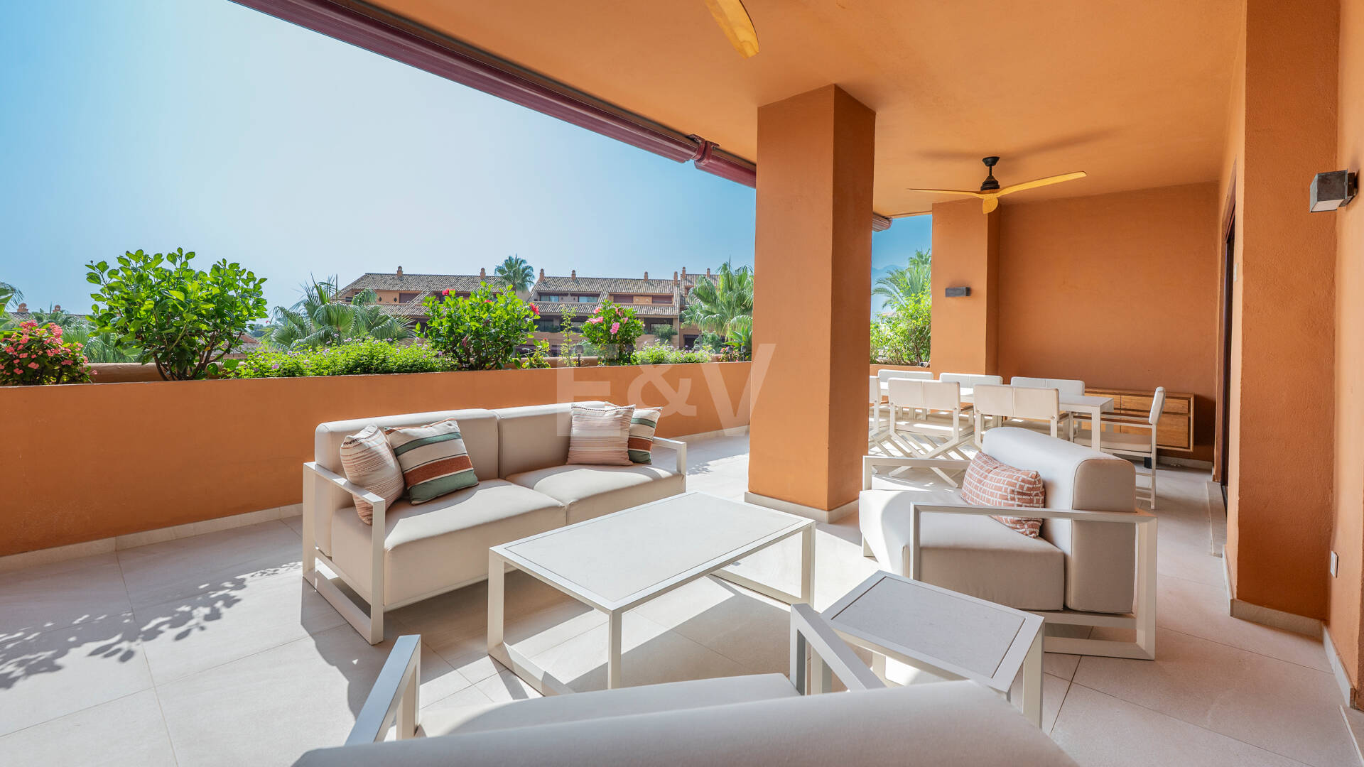 Appartement Terrasse à louer en Marbella Golden Mile, Marbella (Toutes les zones)