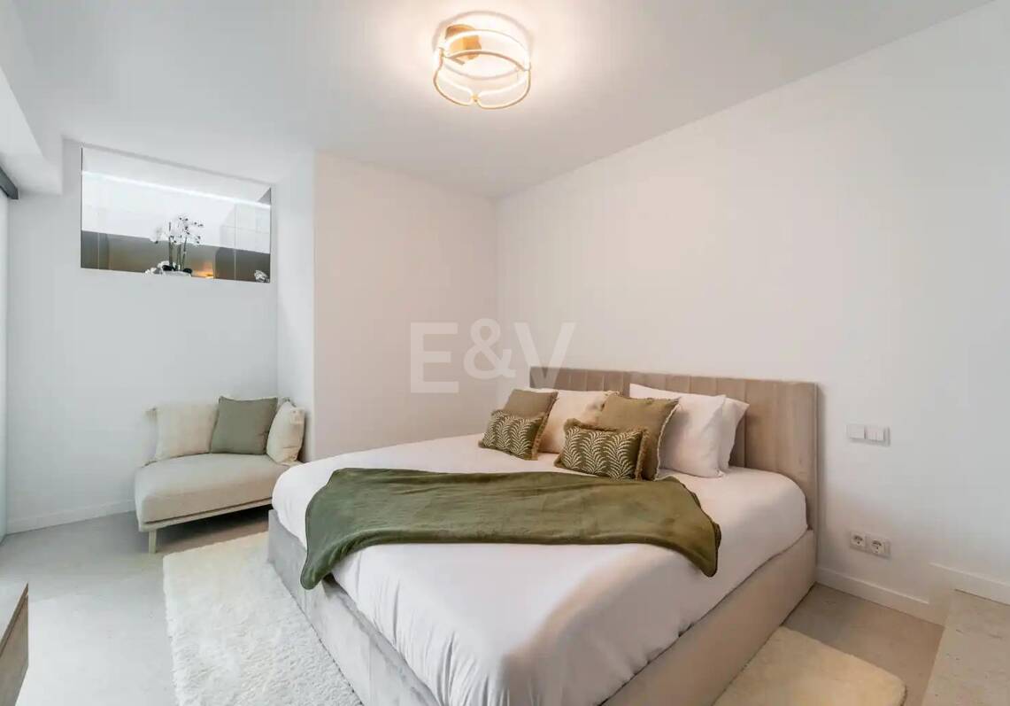 Turnkey Golden Mile Townhouse with Sea Views and Private Rooftop Solarium