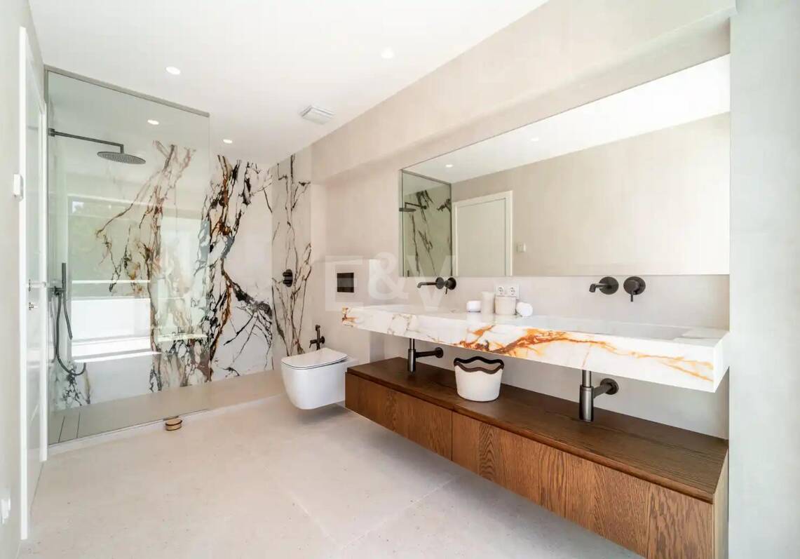 Turnkey Golden Mile Townhouse with Sea Views and Private Rooftop Solarium