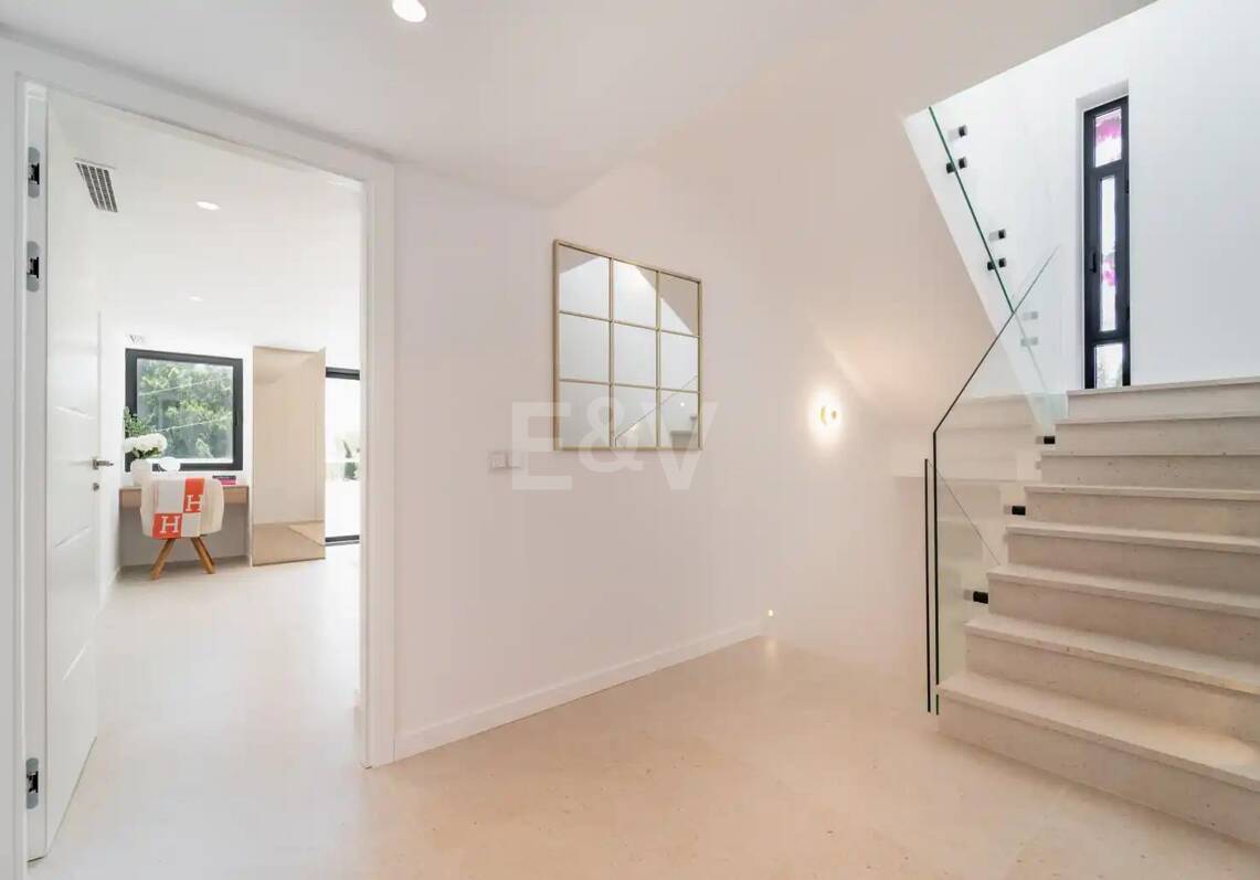 Turnkey Golden Mile Townhouse with Sea Views and Private Rooftop Solarium