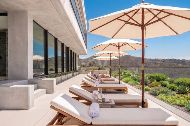Villa de cinco dormitorios con estilo de vida de resort en Palo Alto