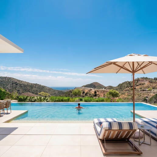 Villa de cinco dormitorios con estilo de vida de resort en Palo Alto