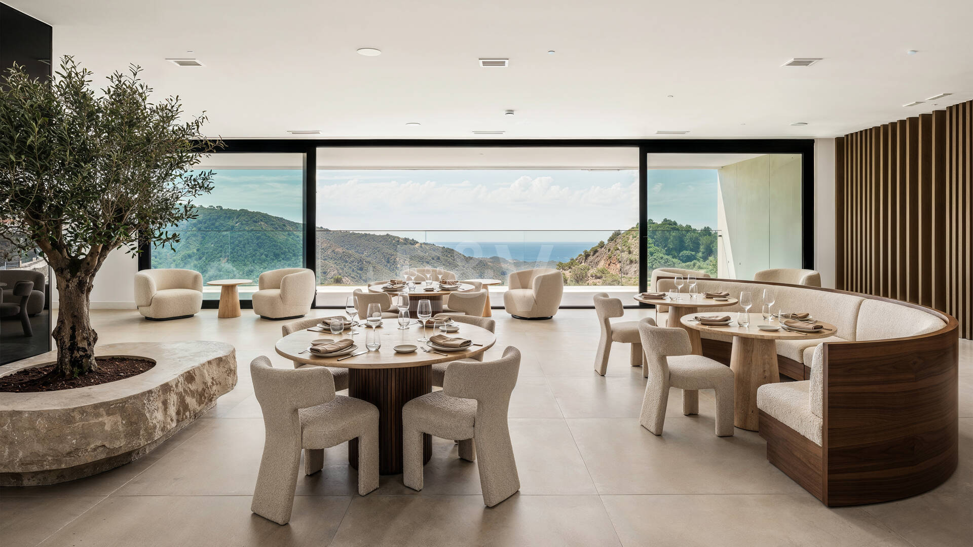 Elegante vivienda de cinco dormitorios con servicios propios de un resort en Palo Alto