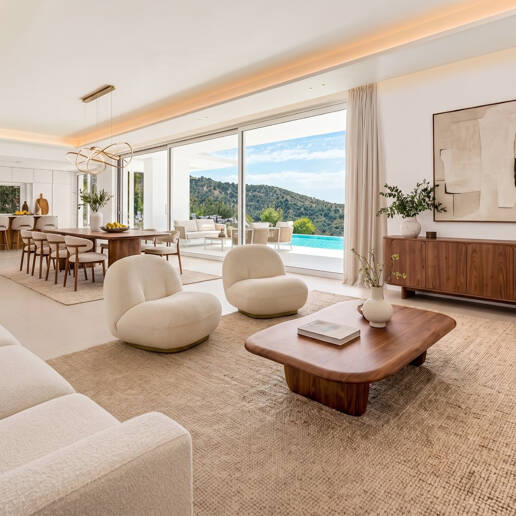 Elegante vivienda de cinco dormitorios con servicios propios de un resort en Palo Alto