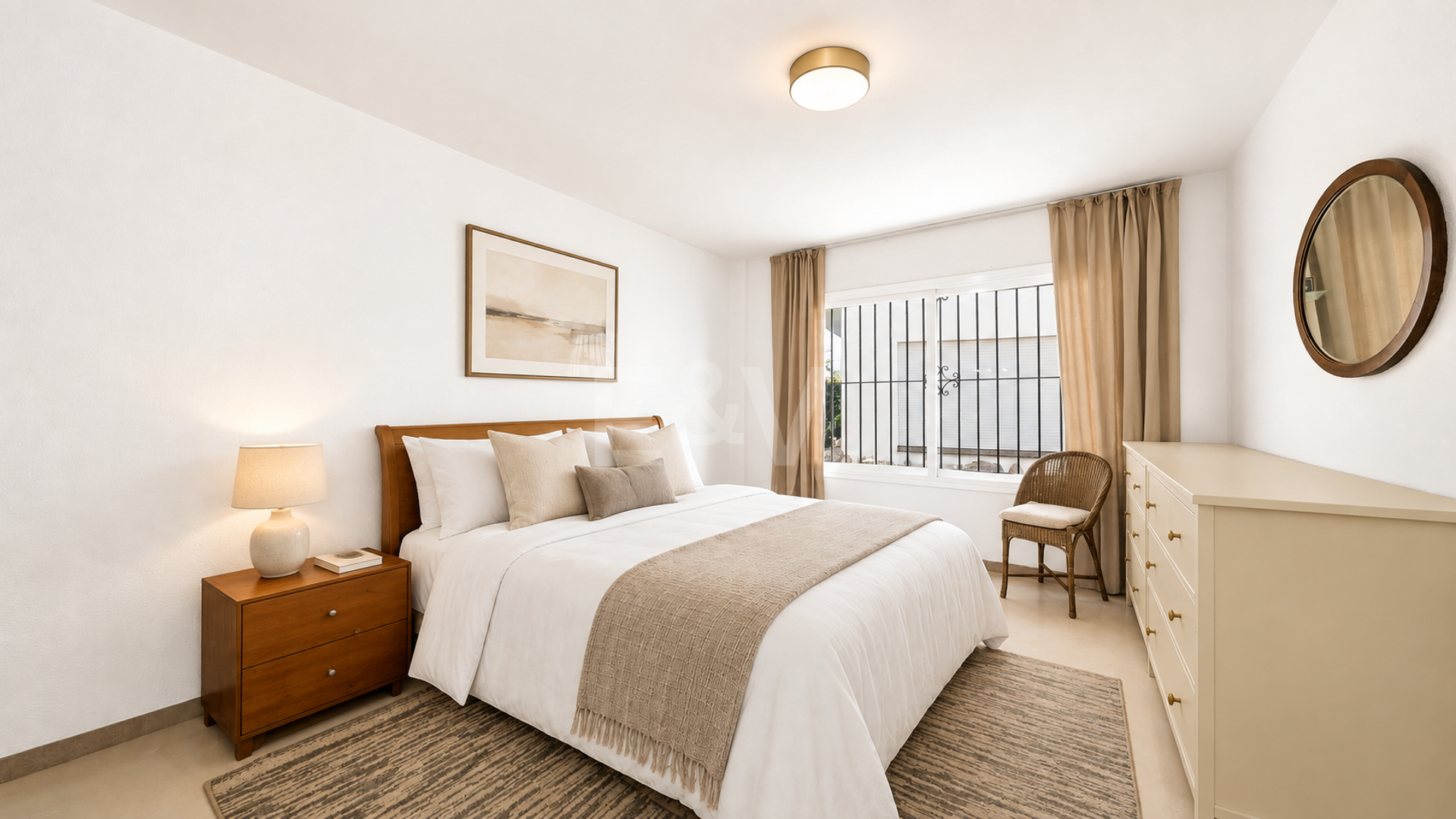 Penthouse an der Golden Mile mit großzügigen Terrassen und Meerblick