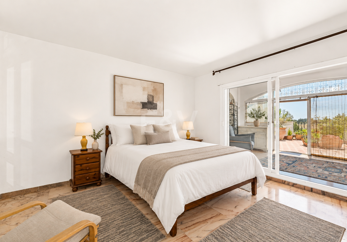 Penthouse an der Golden Mile mit großzügigen Terrassen und Meerblick
