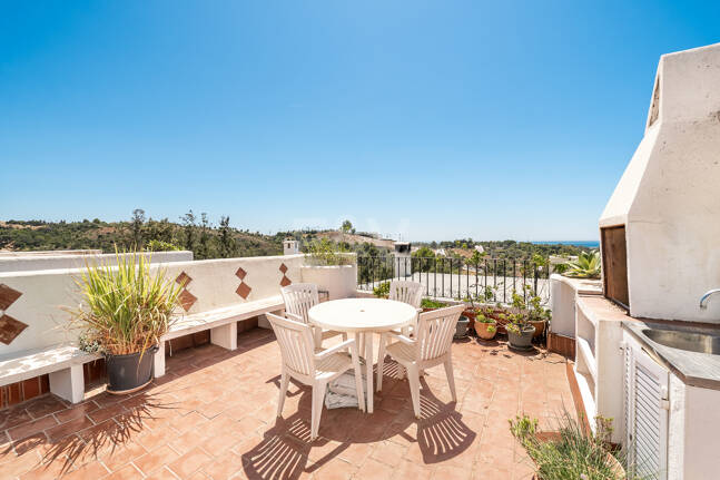 Golden Mile Penthouse with Spacious Terraces and Sea Views
