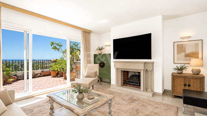 Penthouse an der Golden Mile mit großzügigen Terrassen und Meerblick
