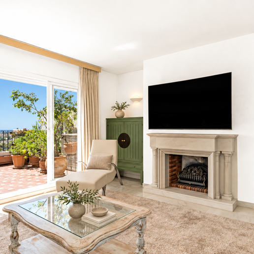 Penthouse an der Golden Mile mit großzügigen Terrassen und Meerblick