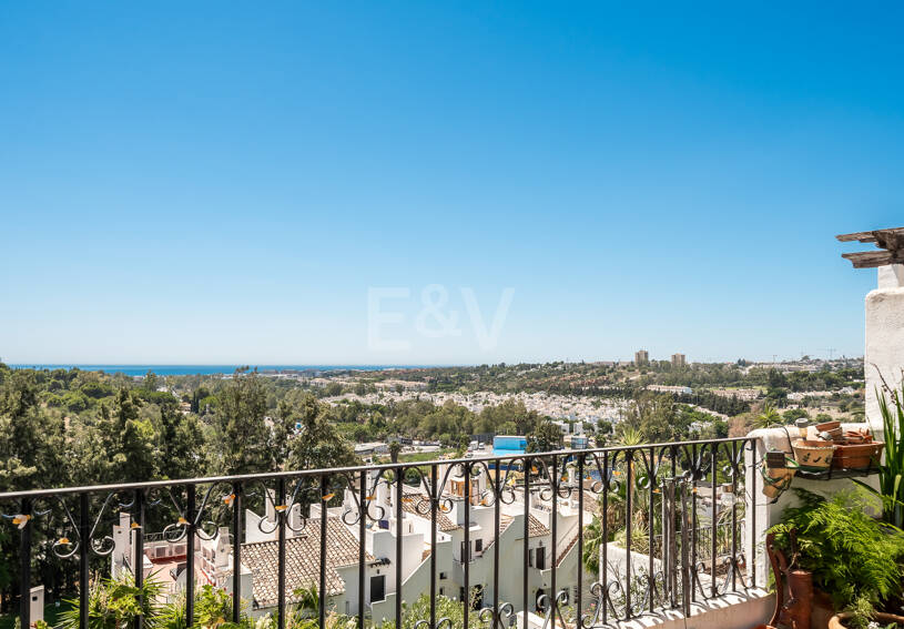 Golden Mile Penthouse with Spacious Terraces and Sea Views