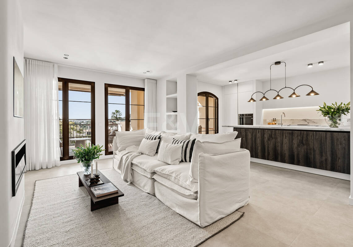 Ground Floor Apartment with Designer Interiors and Mountain Views in Los Arqueros