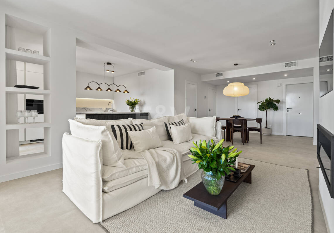 Ground Floor Apartment with Designer Interiors and Mountain Views in Los Arqueros