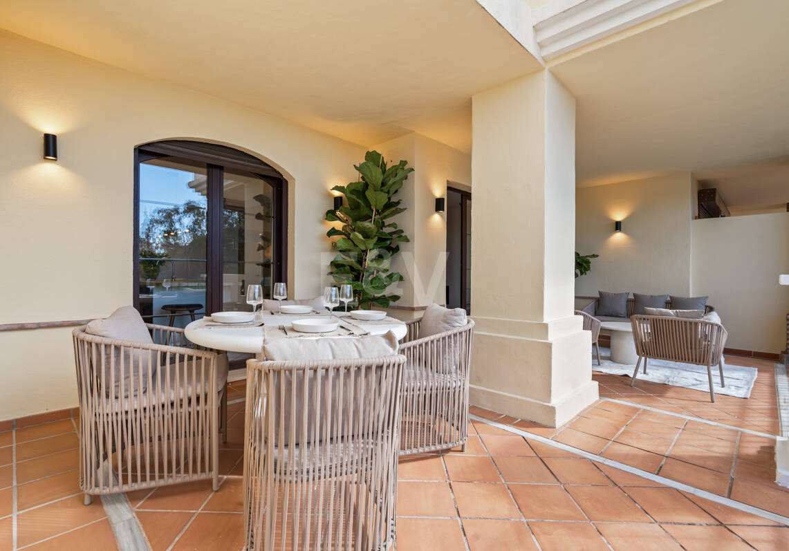 Ground Floor Apartment with Designer Interiors and Mountain Views in Los Arqueros