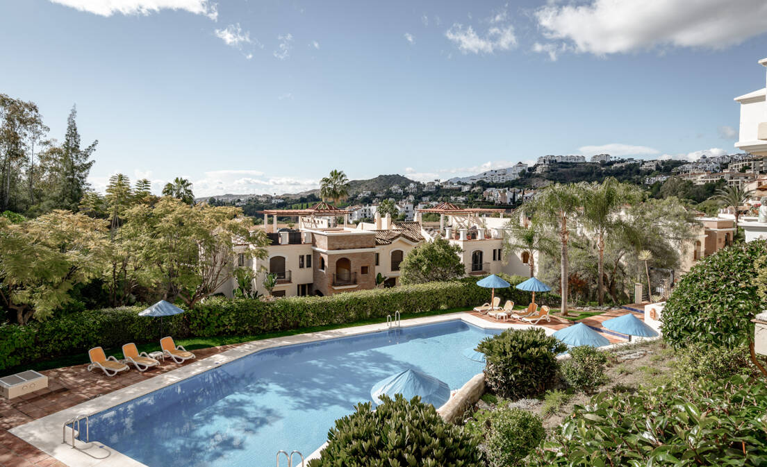 Apartament na parterze na sprzedaż w Los Arqueros, Benahavis
