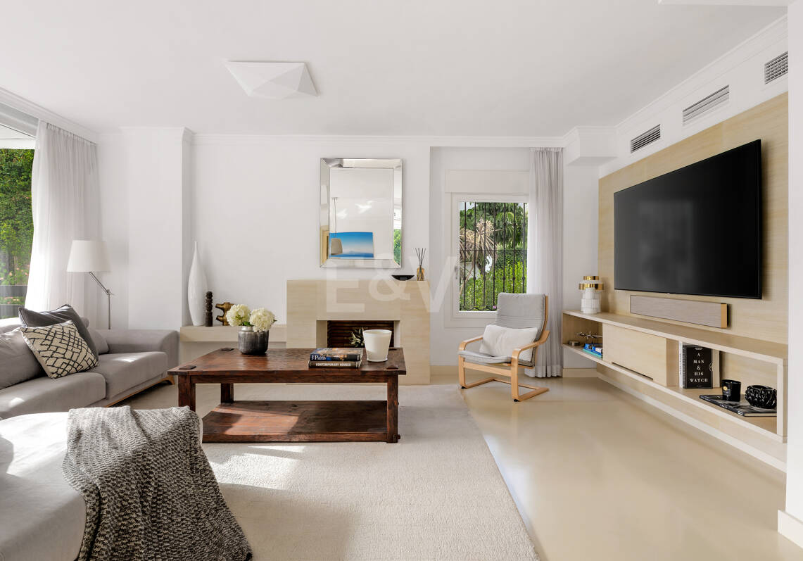 Golden Mile Townhouse med Rooftop Solarium och La Concha Views