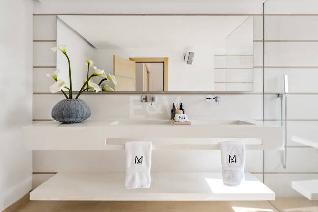 Golden Mile Townhouse med Rooftop Solarium och La Concha Views