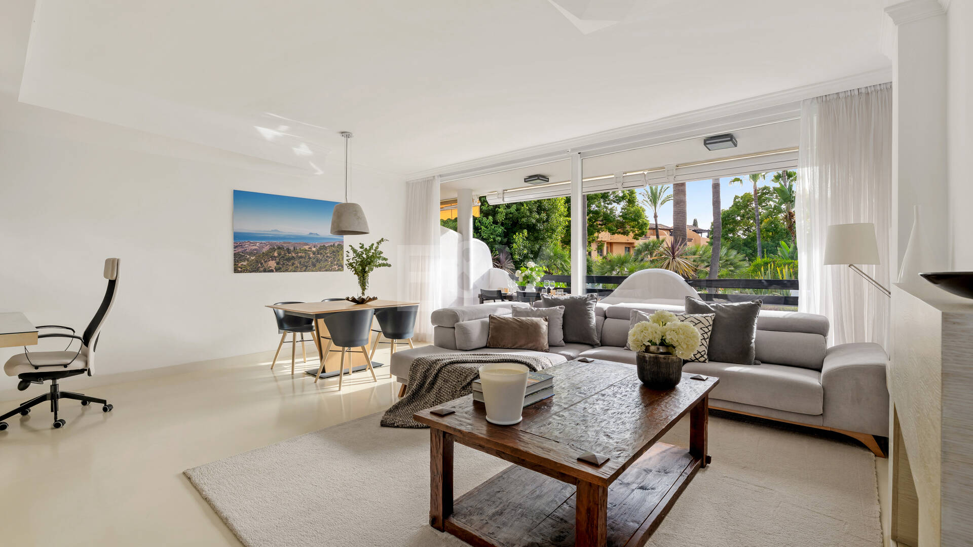 Golden Mile Townhouse med Rooftop Solarium och La Concha Views