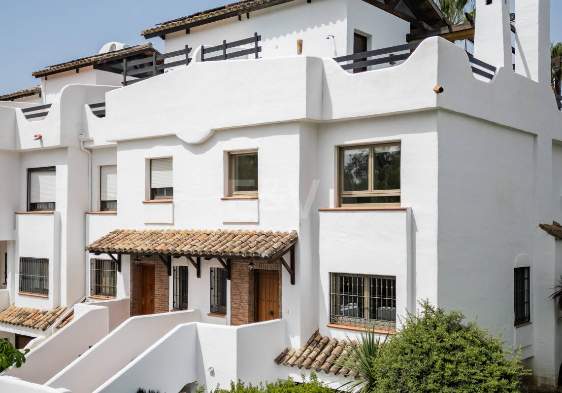 Golden Mile Townhouse med Rooftop Solarium och La Concha Views