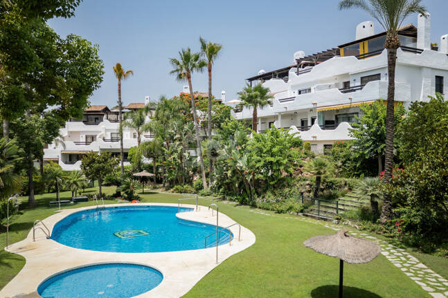 Golden Mile Townhouse med Rooftop Solarium och La Concha Views