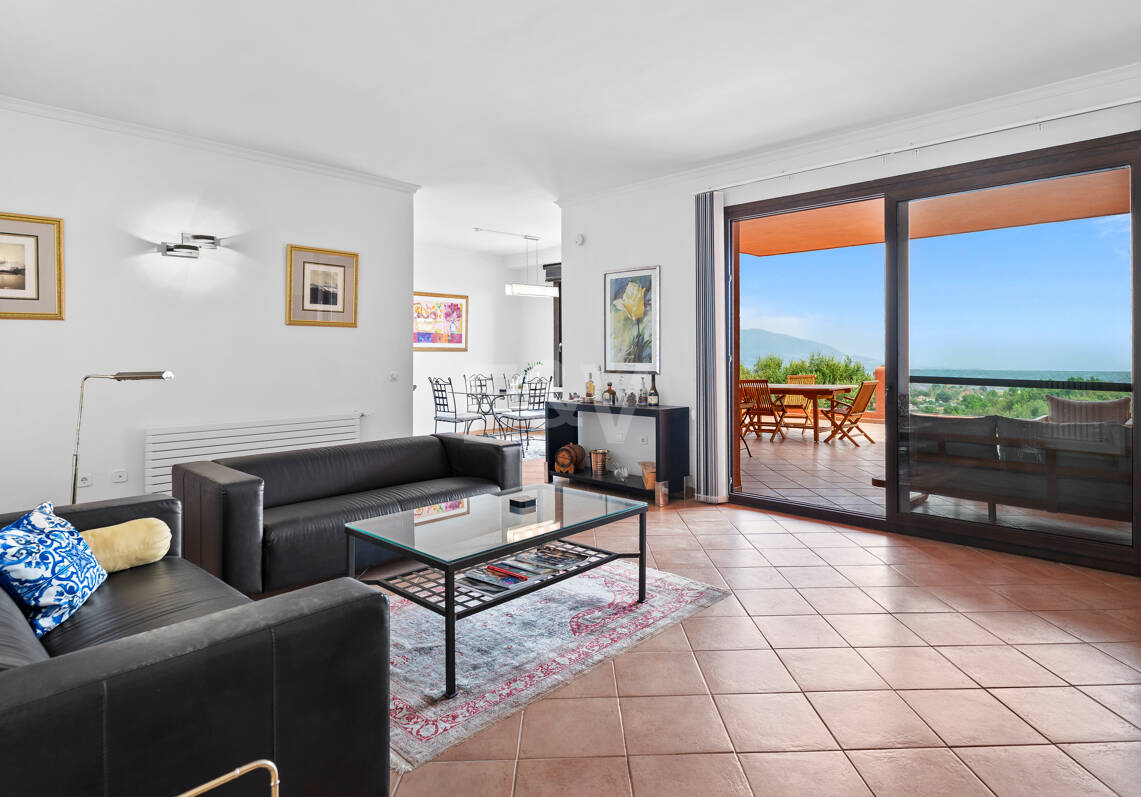 Ruhiger Rückzugsort mit Meerblick in La Mairena