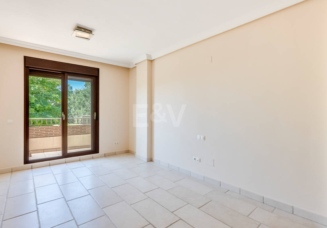Villa with Panoramic Views and Resort-Style Living in Prestigious Los Arqueros