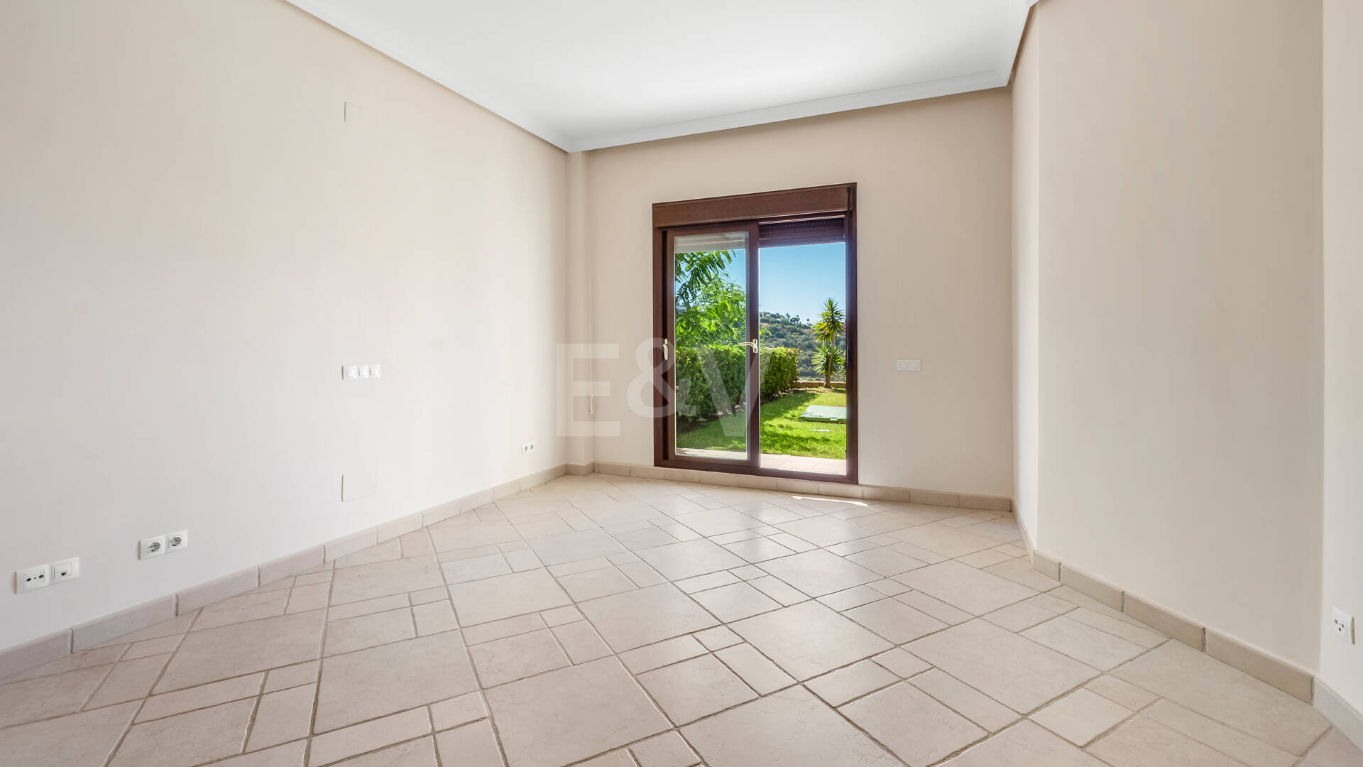 Villa with Panoramic Views and Resort-Style Living in Prestigious Los Arqueros