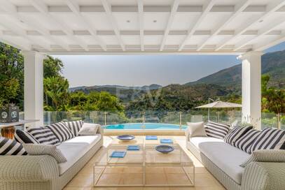 Elegant mediterranean villa in La Zagaleta
