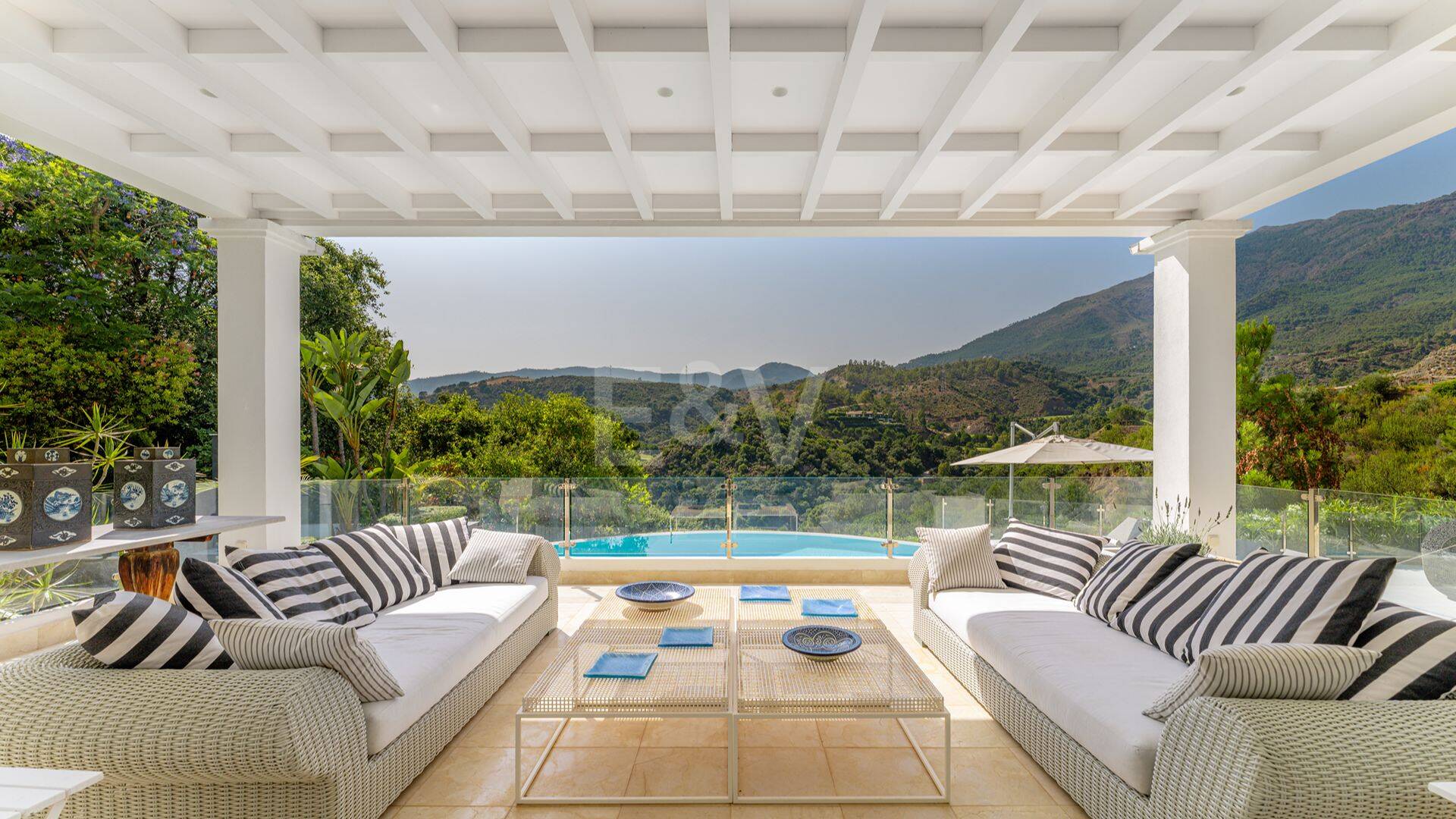 Elegant mediterranean villa in La Zagaleta