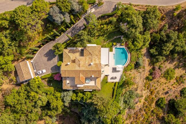 Elegant mediterranean villa in La Zagaleta