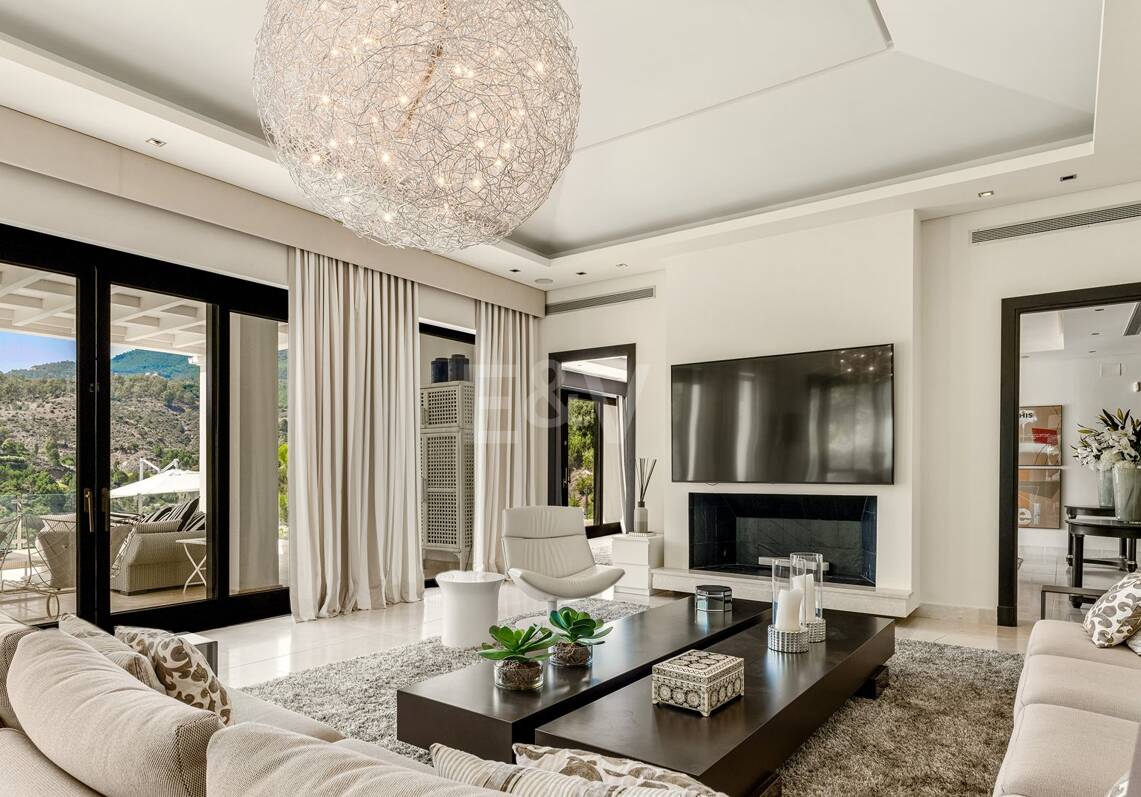 Elegant mediterranean villa in La Zagaleta
