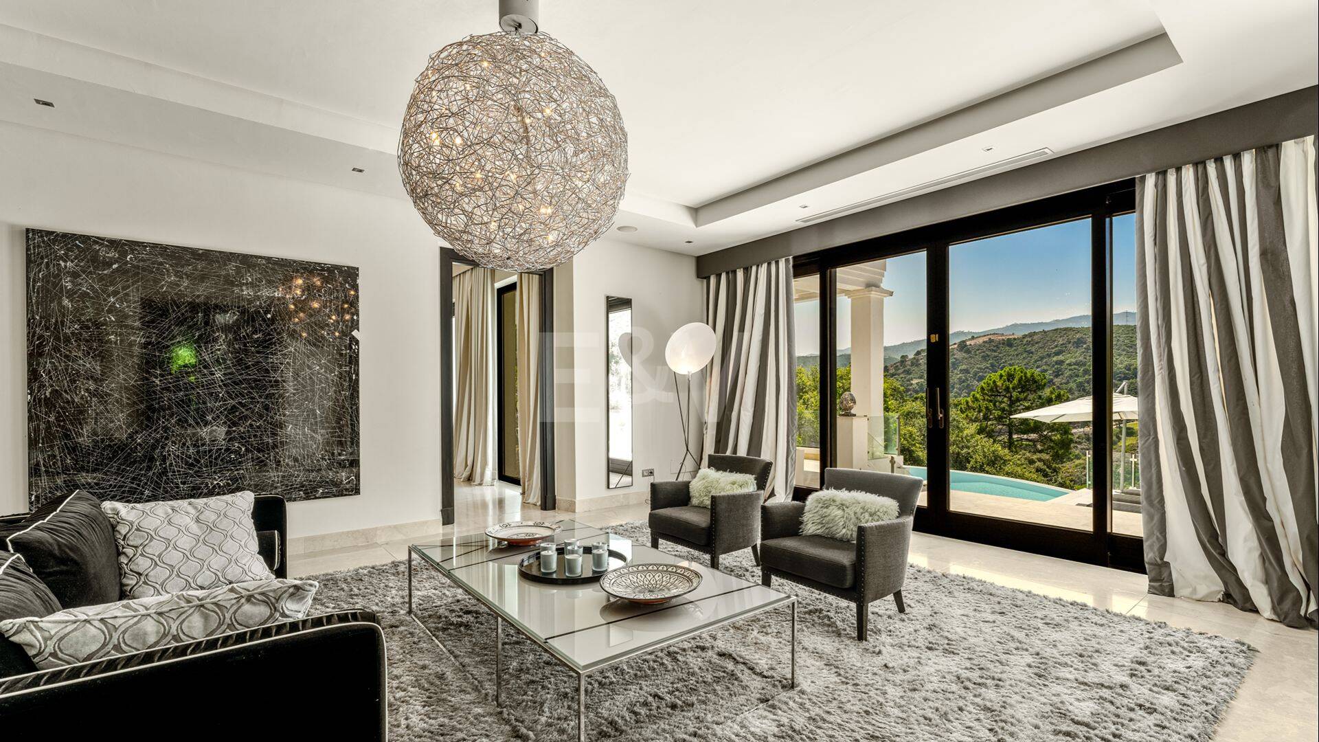 Elegant mediterranean villa in La Zagaleta