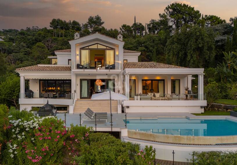 Elegant mediterranean villa in La Zagaleta