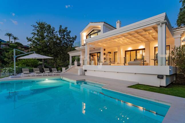 Elegant mediterranean villa in La Zagaleta