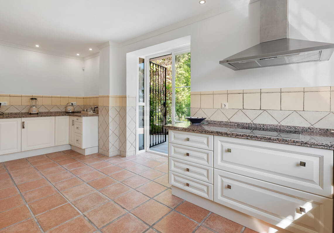 Spacious Family Home and Perfect Outdoor Living in Guadalmina Alta