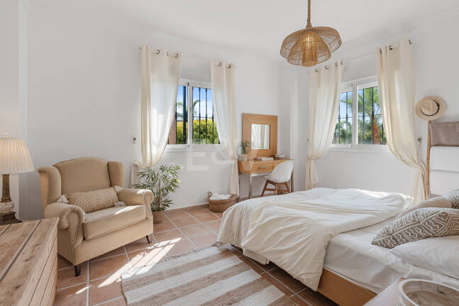 Spacious Family Home and Perfect Outdoor Living in Guadalmina Alta