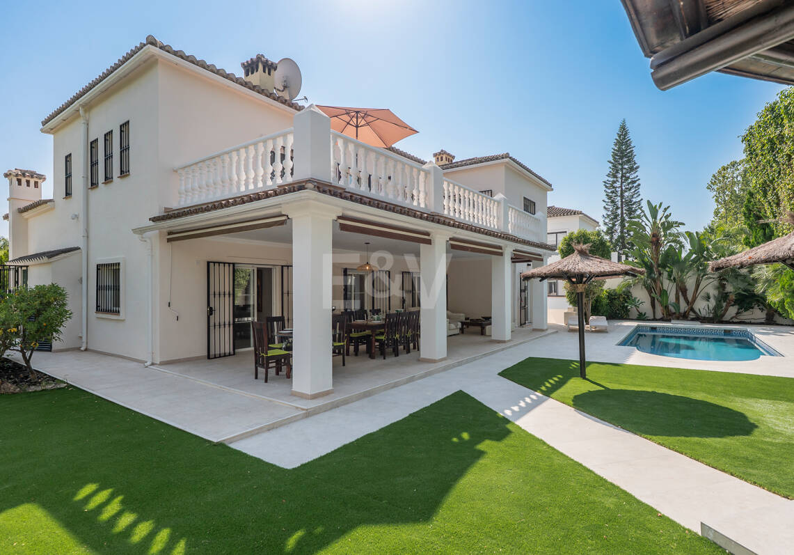 Spacious Family Home and Perfect Outdoor Living in Guadalmina Alta