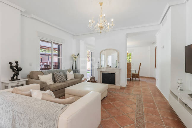 Spacious Family Home and Perfect Outdoor Living in Guadalmina Alta