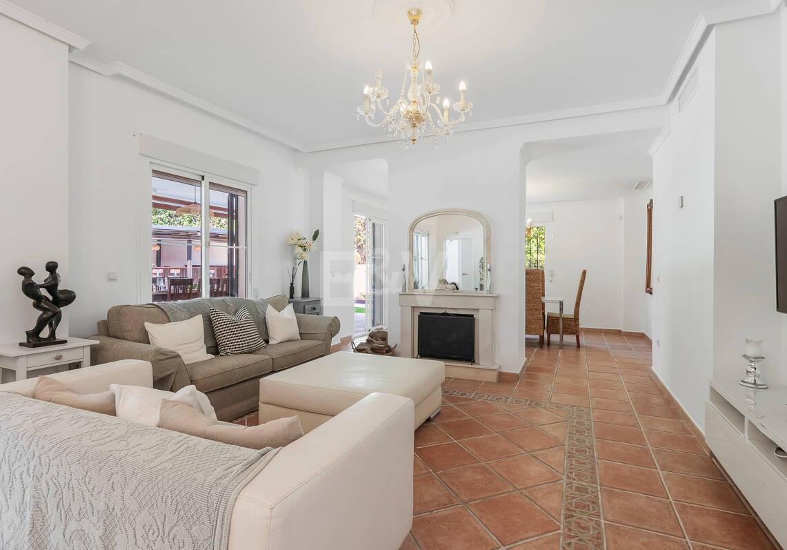 Spacious Family Home and Perfect Outdoor Living in Guadalmina Alta