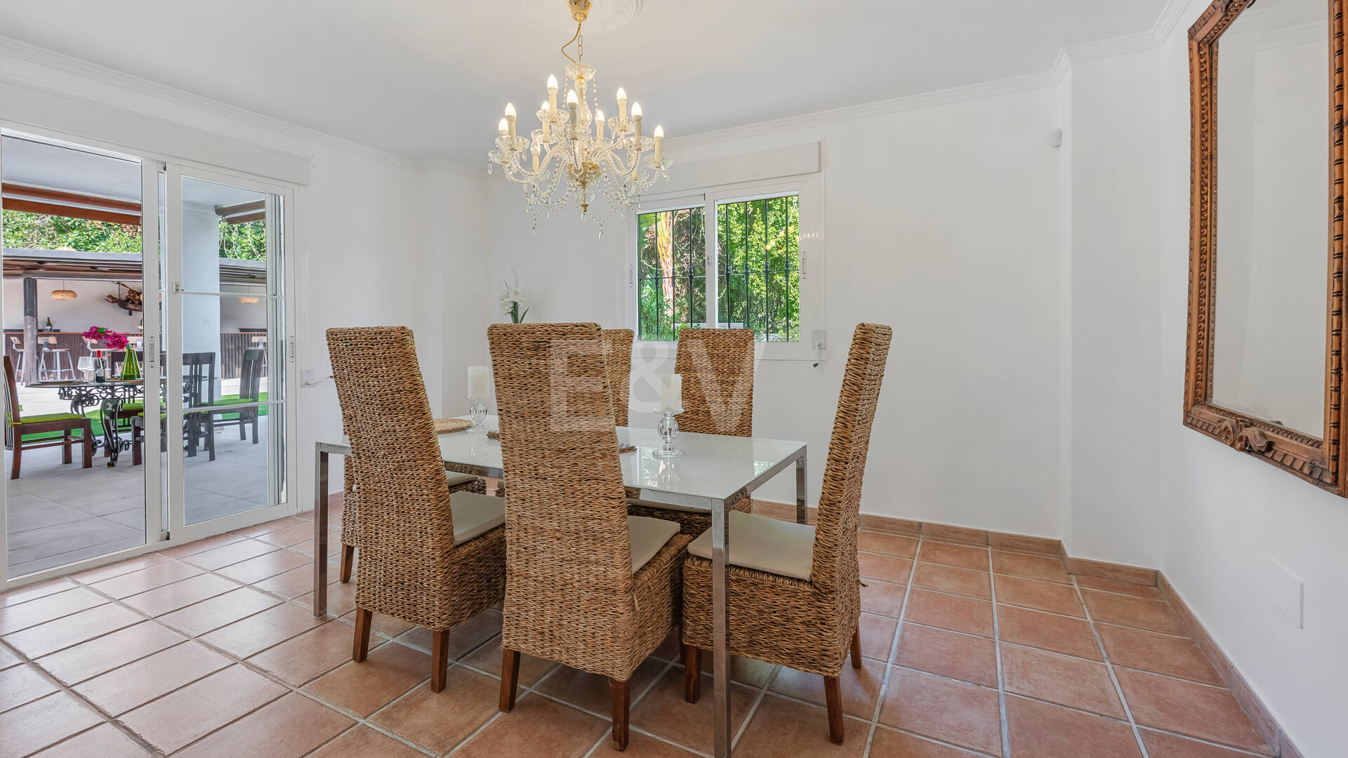 Spacious Family Home and Perfect Outdoor Living in Guadalmina Alta