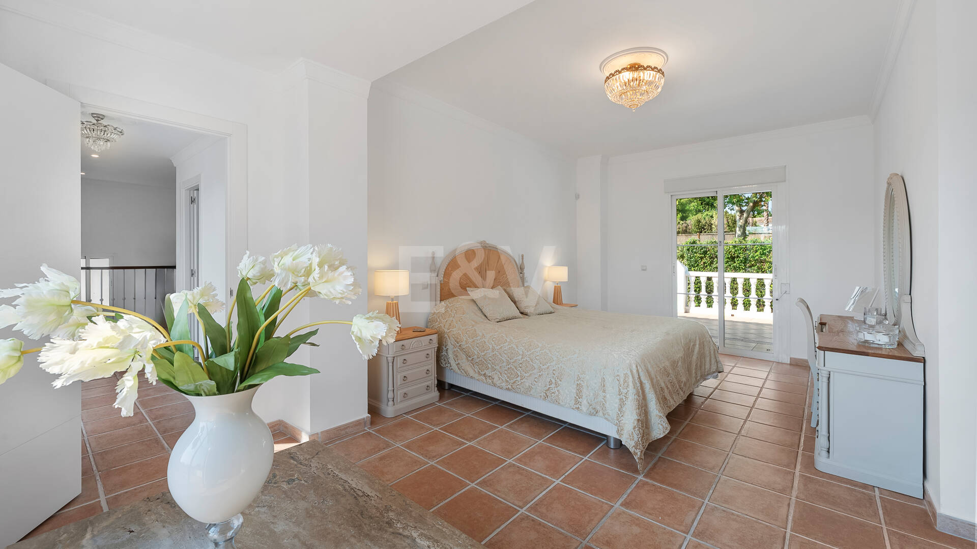 Spacious Family Home and Perfect Outdoor Living in Guadalmina Alta